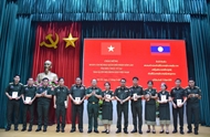 ຄະນະຝຶກອົບຮົມໜັງສືພິມກອງທັບປະຊາຊົນລາວ ມາຢ້ຽມຢາມ ແລະທັດສະນະສຶກສາຢູ່ໜັງສືພິມກອງທັບປະຊາຊົນຫວຽດນາມ